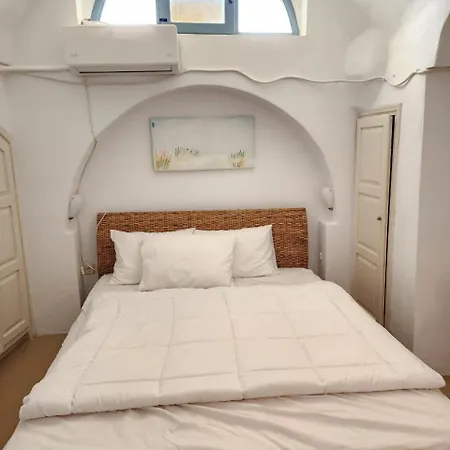 New Ryan's Cave In Emporio Center דירה