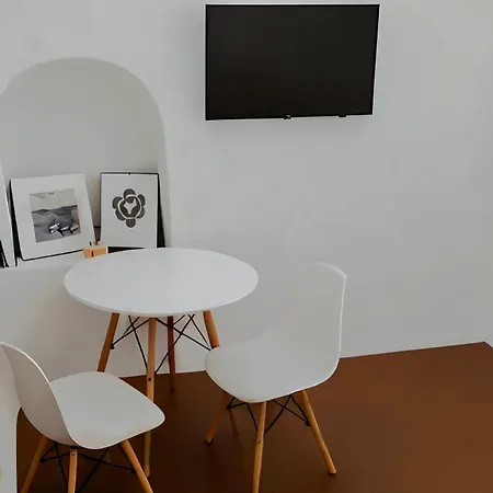 New Ryan's Cave In Emporio Center *